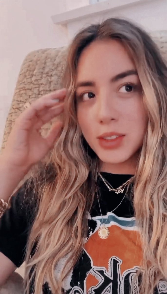 smiling/dorky/soft  @chloebennet pics to make you smile. a thread: