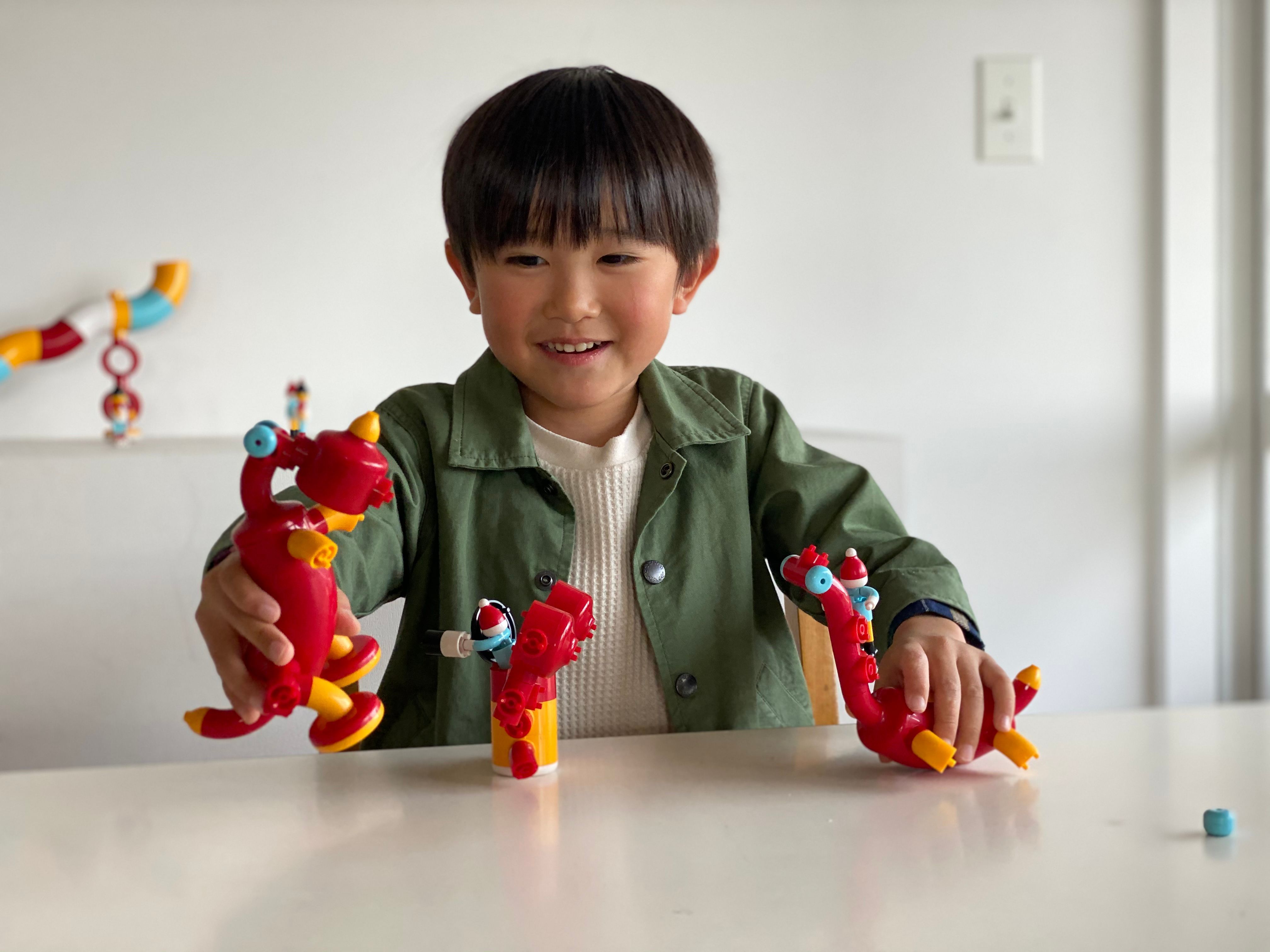 Tublock チューブロック かわいい 恐竜 がたくさん作れる 新シリーズ発売キャンペーン中 スターターセット ダイナソーズ T Co Ag7neawyt9 何とも言えない恐竜の顔がかわいい 子どもの想像力はすごい Tublock チューブロック