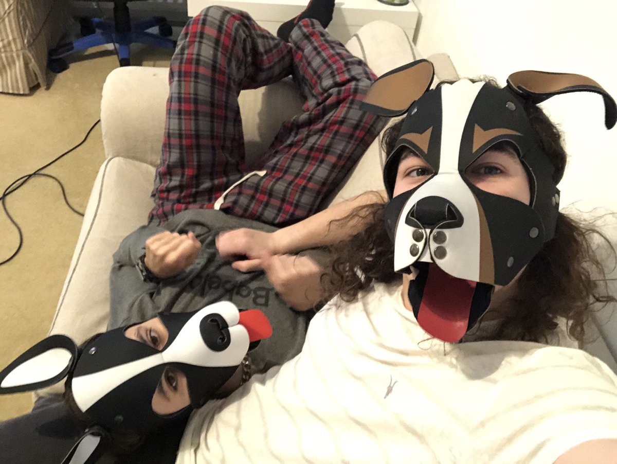 I remember being on the group chat and wanting to see the sights of London, the best places to buy pup gear,  @pup_mobbles was soo kind enough to show me around Soho and being so kind and supportive, He& #39;s one of my closest friends and is like my mentor when it comes to kink.