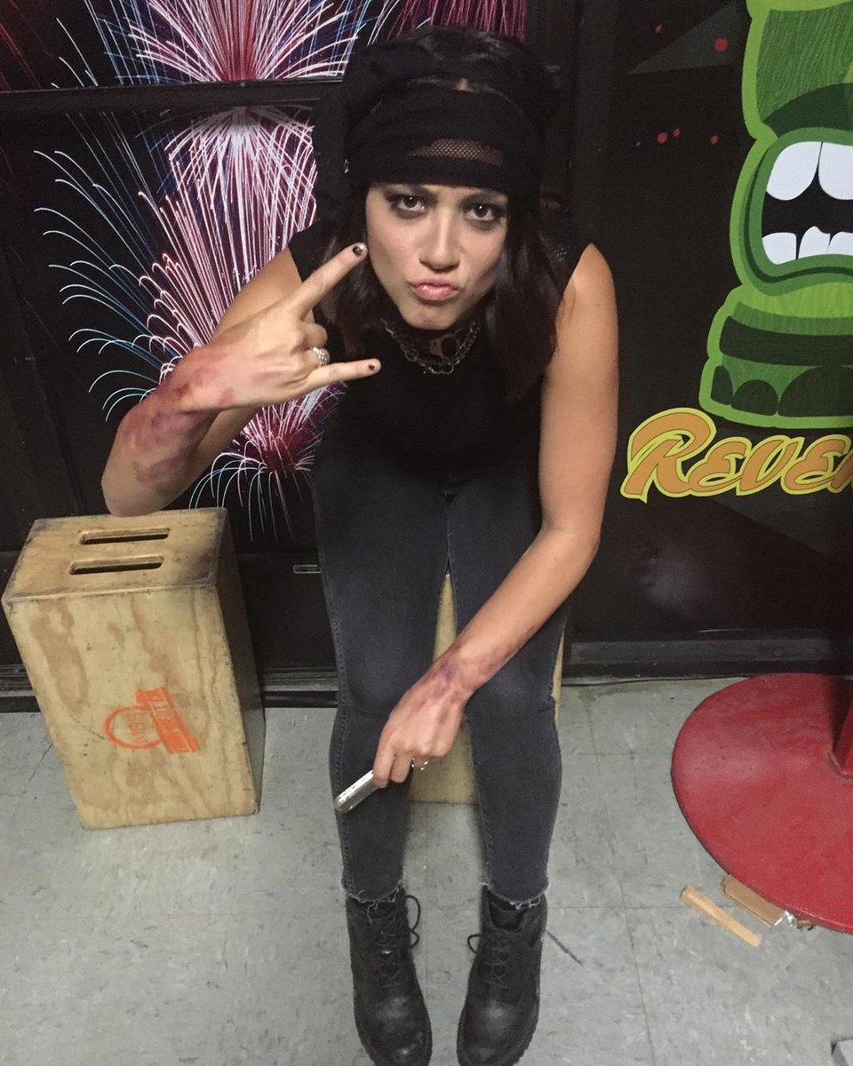 smiling/dorky/soft  @chloebennet pics to make you smile. a thread: