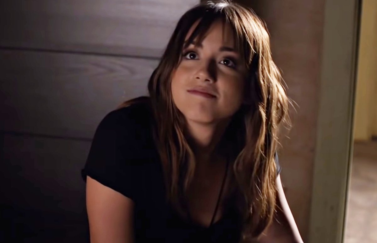 smiling/dorky/soft  @chloebennet pics to make you smile. a thread: