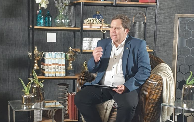 HollardInsure's tweet photo. Intermediaries must be more of a partner to clients than a broker, to manage risk - Galileo Capital CEO Theo Vorster on risk &amp; uncertainty at the #FIAVirtualSummit2020, brought to you by @Hollard @FIA_ORG_ZA @sakegesprek #LongLiveTheBroker #BetterFutures https://t.co/H4UuQgtypw