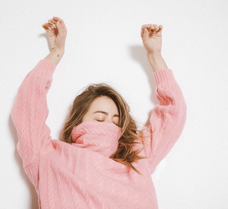 smiling/dorky/soft  @chloebennet pics to make you smile. a thread: