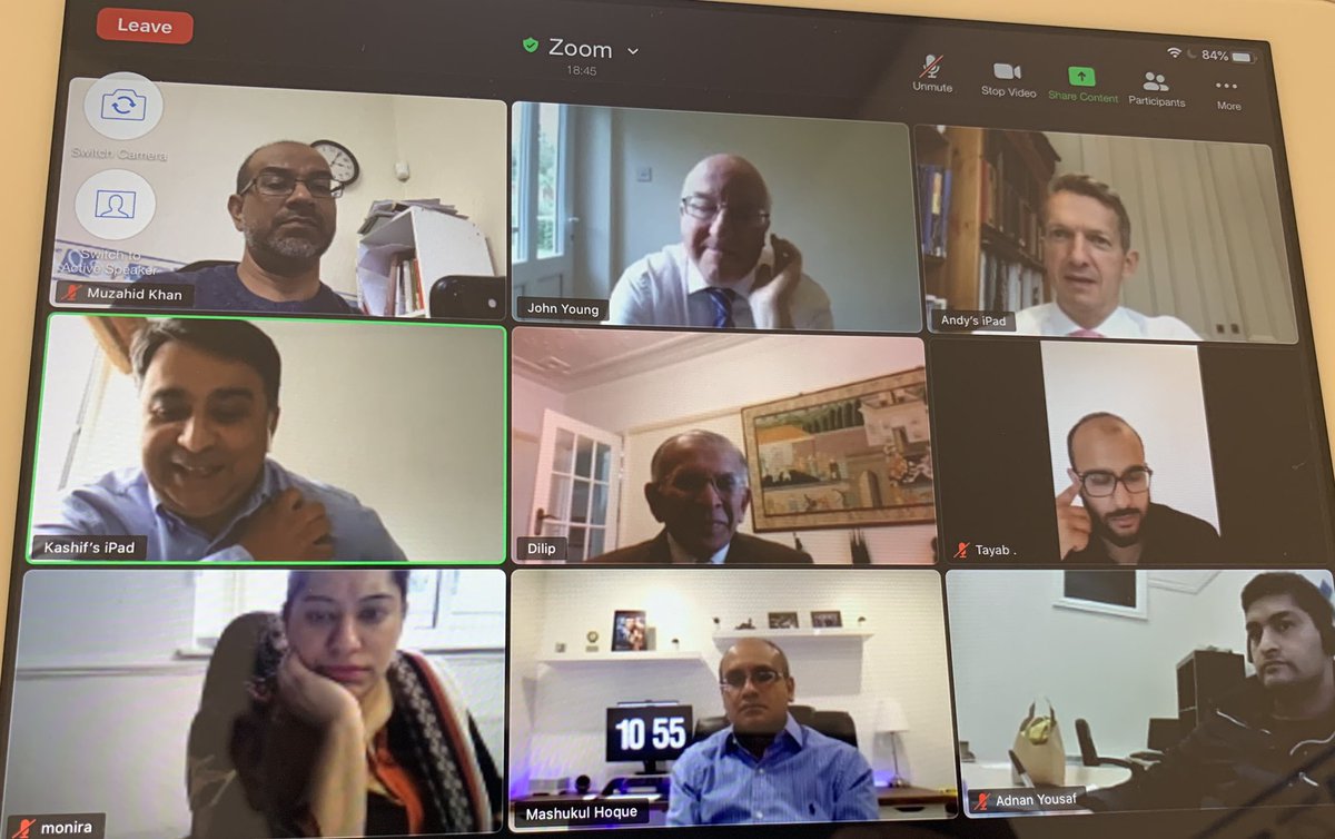 asianbizleaders's tweet photo. Round table discussion with Andy Haldane Bank of England’s chief economist talking about issues faced by businesses, resilience, jobs picture, brexit, risks. @BoENorthWest @GMCC_Annie @jkennedysmith @heatherwaters15  @k4shf @muzahidukhan https://t.co/44lVX3FgC8