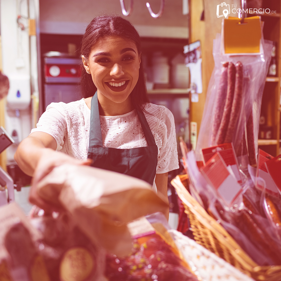 ¿Tienes un 🛒 pequeño negocio y te gustaría contar con tu propia 
💻 página web? 
.
💎 ¿Y si te decimos que puedes crearla completamente gratis? 💎
.
👉 Visita registrar.tucomerciode.es y descúbrelo