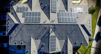 Das neue #GEG (ab 1.11.2020) macht #Mieterstrom noch wertvoller im #Neubau. Die Anrechenbarkeit steigt: -15% des Wärme- &amp; Kälteenergiebedarfs + -30% des errechneten #Primärenergiebedarfs des Referenzgebäudes abgezogen (mit Speicher -45%).