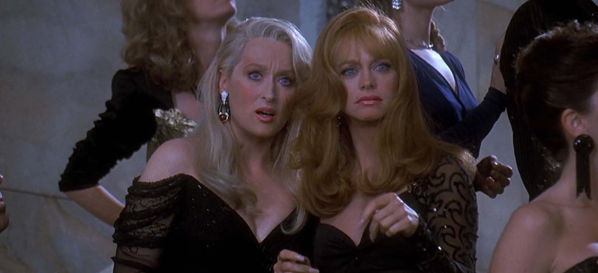 DEATH BECOMES HER (1992) dir. Robert Zemeckiscomedy // when Madeline marries her rival Helen's ex-fiancé, she begins to hatch a murder plot to get her revenge. but when a magic potion gets thrown into the mix, things become much, much more complicated than a simple murder.