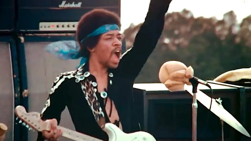 The Jimi Hendrix Experience - Voodoo Child (Slight Return) (Live In Maui, 1970)
youtube.com/watch?v=qFfnlY…