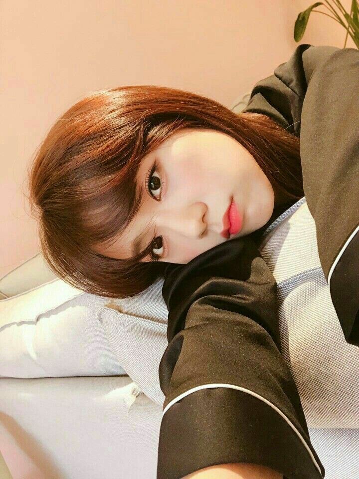 I'm jisoo i'm okay...

Baru main rp ajarinn gua:)
Mutualan ? rt/like
Fambest ? dm aja
#roleplayerkpop #roleplayerindonesia #roleplayer #roleplayerindo