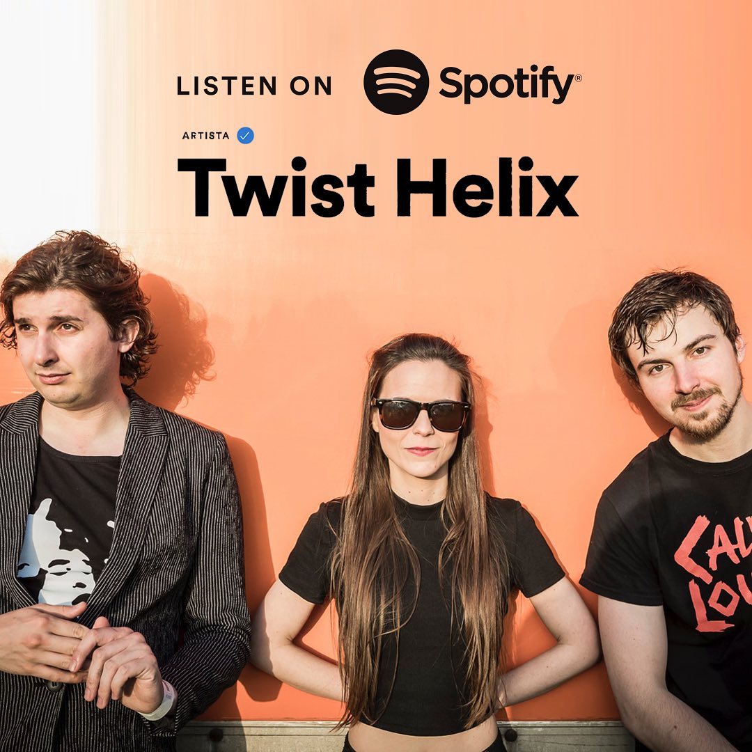 Alicante Mag (@alicantemag) on Twitter photo 🎵 El trío de synth-pop de Alicante y Newcastle <a href="/twisthelixband/">Twist Helix</a> lanza su nuevo single 'Vultures' editado por <a href="/PaulBackMusic/">Paul Back Music</a> bit.ly/3l29x7s 🎵 El trío de synth-pop de Alicante y Newcastle <a href="/twisthelixband/">Twist Helix</a> lanza su nuevo single 'Vultures' editado por <a href="/PaulBackMusic/">Paul Back Music</a> bit.ly/3l29x7s