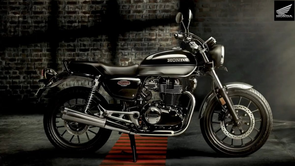 drivespark's tweet photo. Some more images of the @honda2wheelerin H'Ness CB 350
#HondaMotorcycles #BigWing #HondaBigWing #Highness350 #CB350 https://t.co/d3Wz0LBQoD