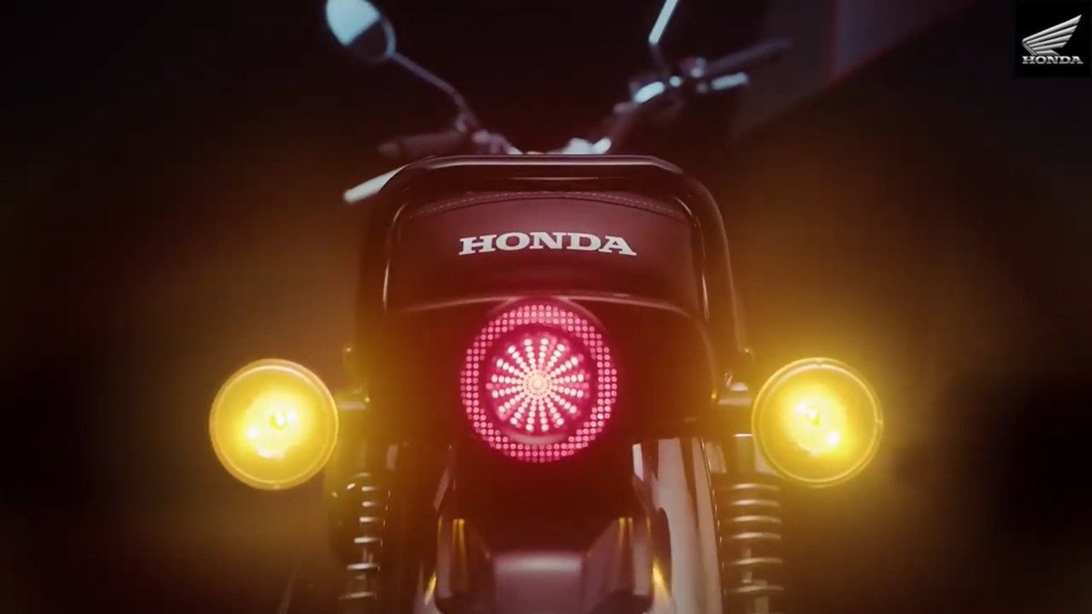 drivespark's tweet photo. Some more images of the @honda2wheelerin H'Ness CB 350
#HondaMotorcycles #BigWing #HondaBigWing #Highness350 #CB350 https://t.co/d3Wz0LBQoD