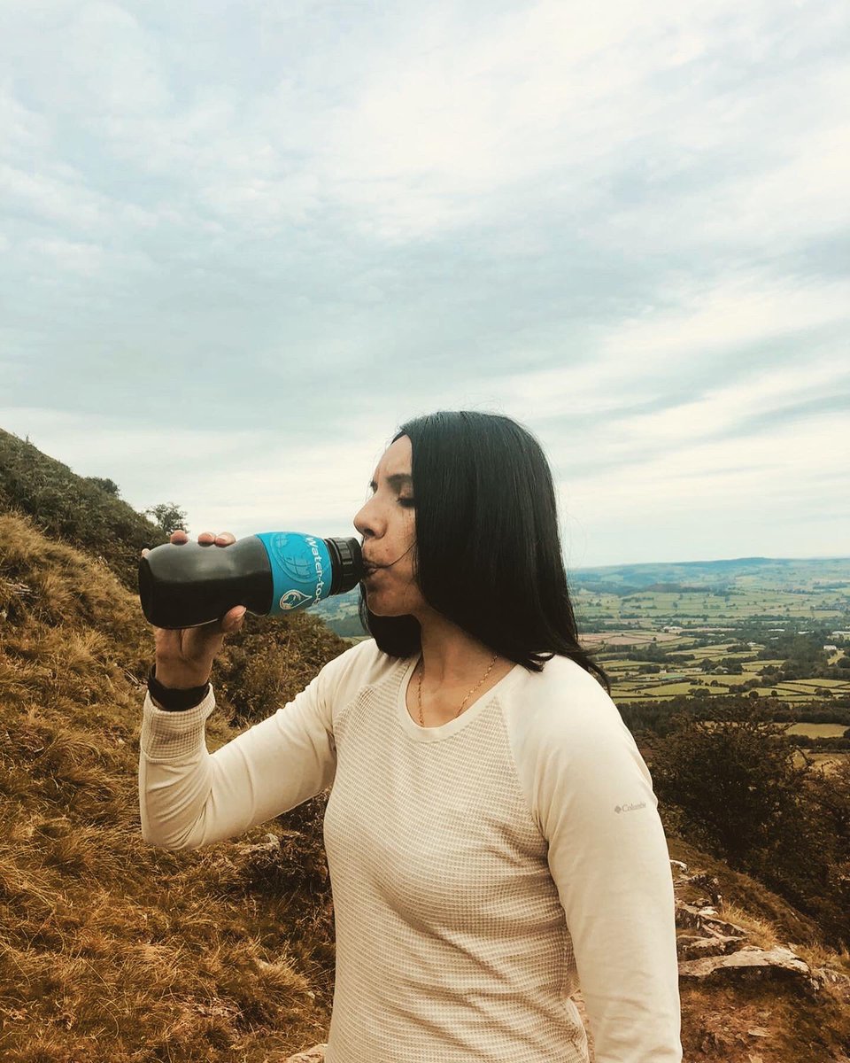 jessiclyn's tweet photo. Best purchase I have ever made for hiking. Hydrating with my @watertogo #hiking #hydrate #filteredwater #watertogo #mountainequipment #hikingequipment #hillwalking #wales #visitwales #mountains #mountainlife #breconbeacons #breconbeaconsnationalpark #walesadventure #welshhills https://t.co/sLieyZuppl
