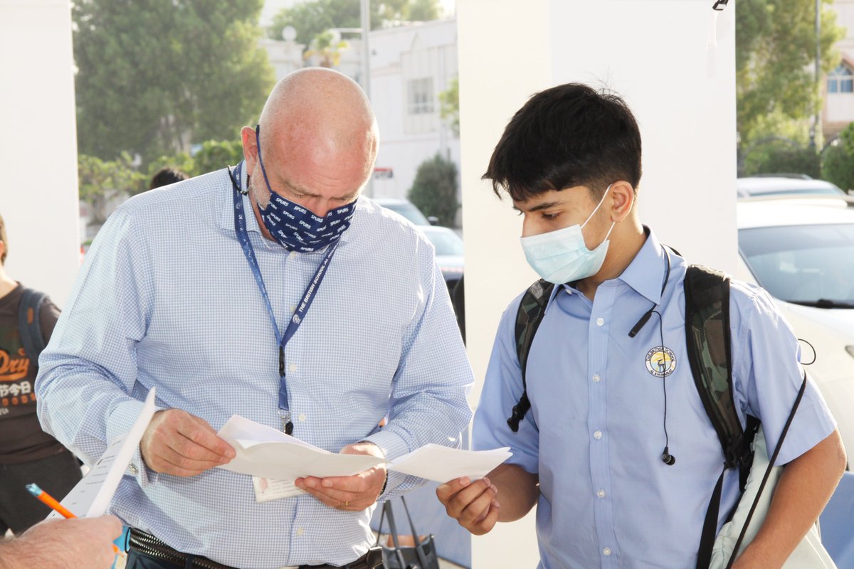 Today was a special day for our @BSAKYear11 students. After completing their health and safety checks, our students were excited to be reunited in-person with their friends and teachers in their classrooms. 
#BSAKStaySafe #BSAKBetterTogether #BSAKSecondary <a href="/BSAKsecHead/">Nigel Davis</a>