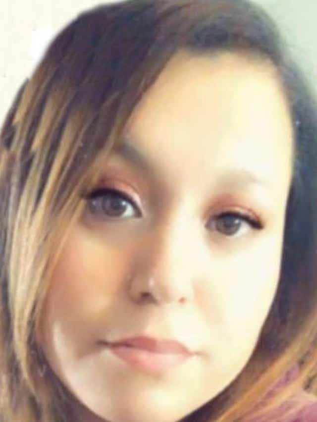 33 y.o. Marivel Mora from Evansville, Indiana died from  #COVID. She was a home maker who loved caring for her 4 children.  https://www.courierpress.com/story/news/2020/09/26/covid-19-takes-lives-vanderburgh-warrick-county-residents-prime-life/3498023001/?fbclid=IwAR19FRGfa-KCGqBsJT0_CGPxG8jyQB_mYZPhPGTHSmOnGk9tuZWR61ELZAU