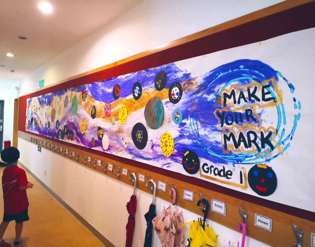 We made it folks!!! October is right at the corner 🌈 Happy Dots Day! #sisrock