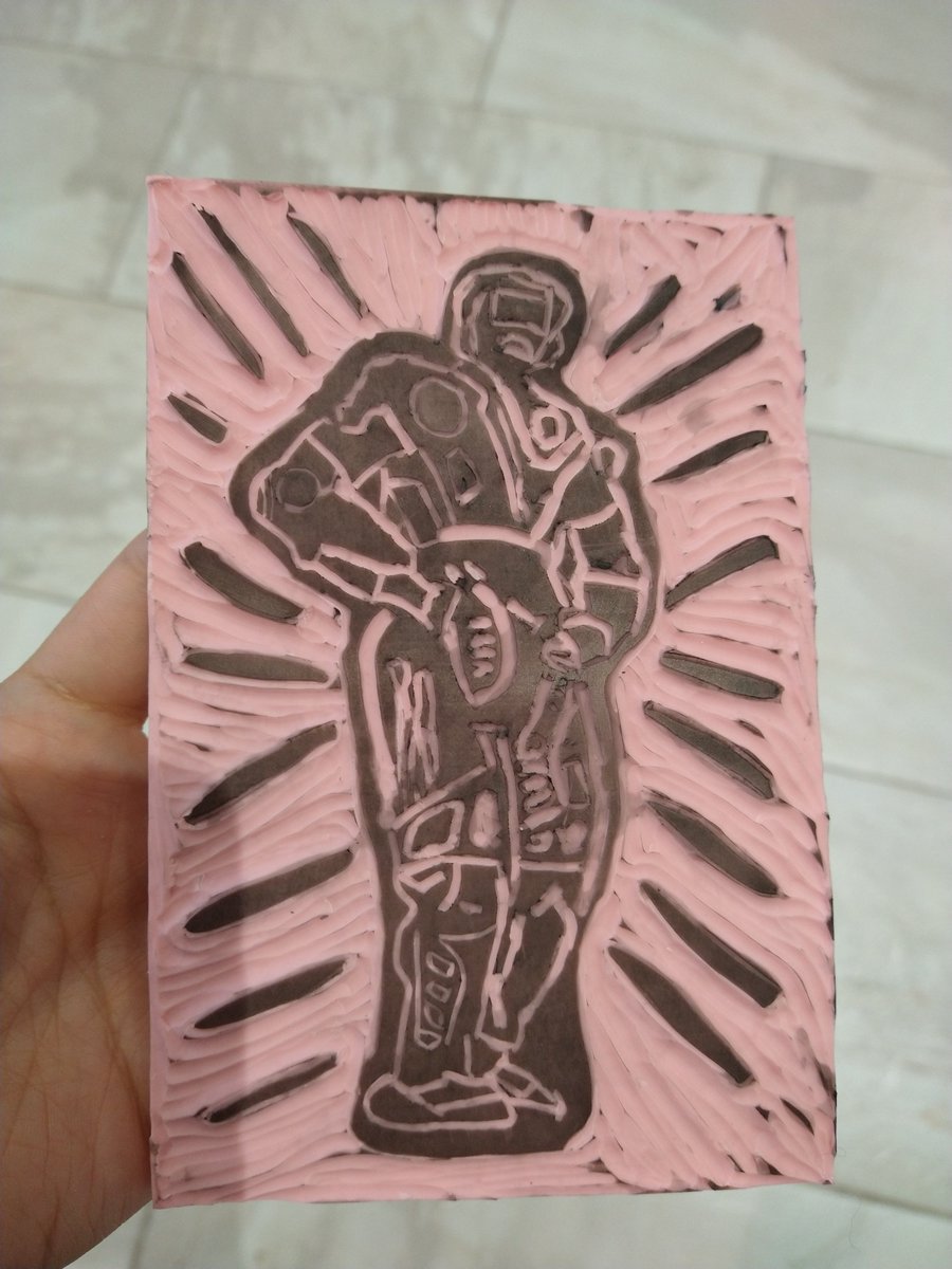 EDINrobotics's tweet image. I haven&apos;t seen any robots in person since lockdown began, but now I can print as many Valkyries as I want!  Share your #robotdoodle !