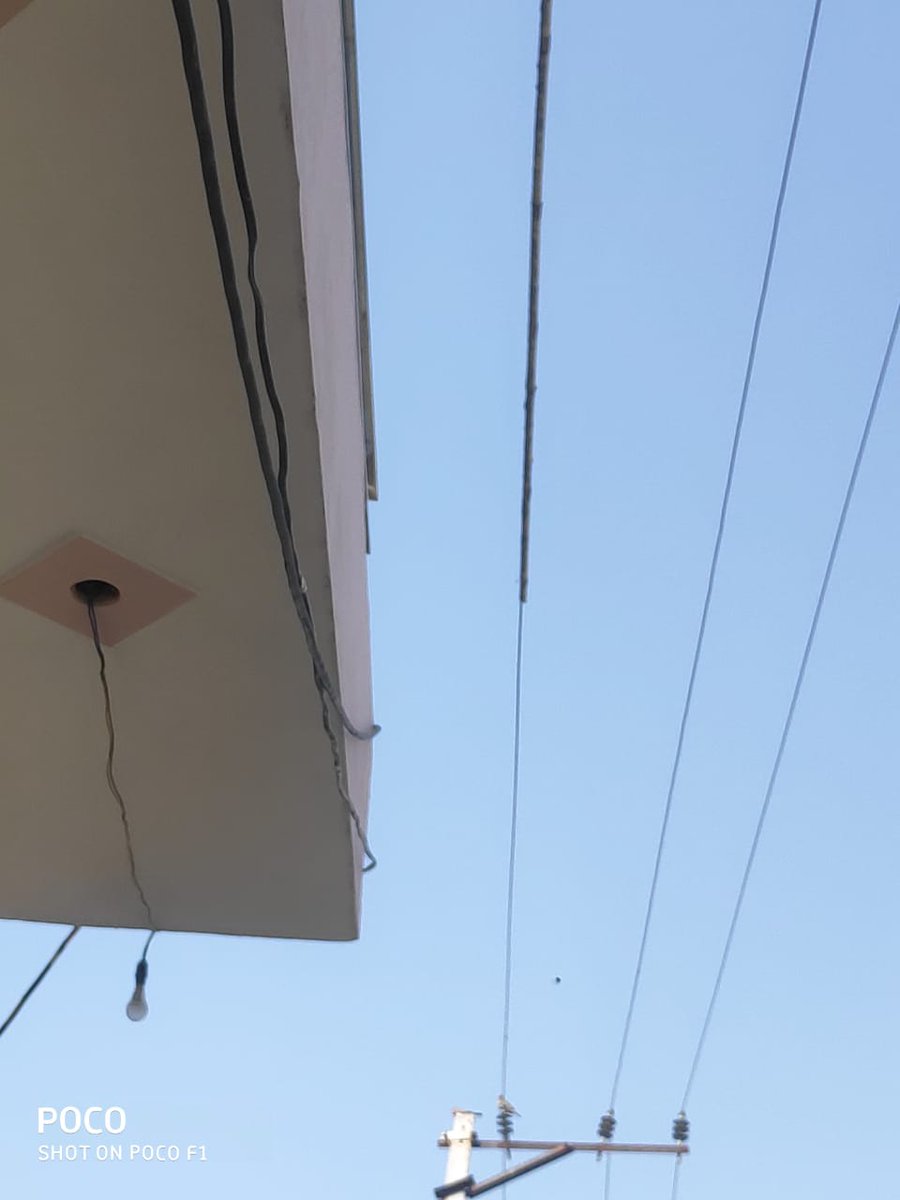 Ajaymalik6's tweet photo. There are many 11KV lines
in Virk Nagar near St. Mary School Panipat in very touchable hieght around 8' to 9' and very close to houses which may cause an fatal accident any time. pl's replace the line by XLP Cable. @cmohry @mlkhattar
@UHBVN_ @Ch_RanjitSingh
Ajay Malik
9728325658 https://t.co/LWaXZEFIZz