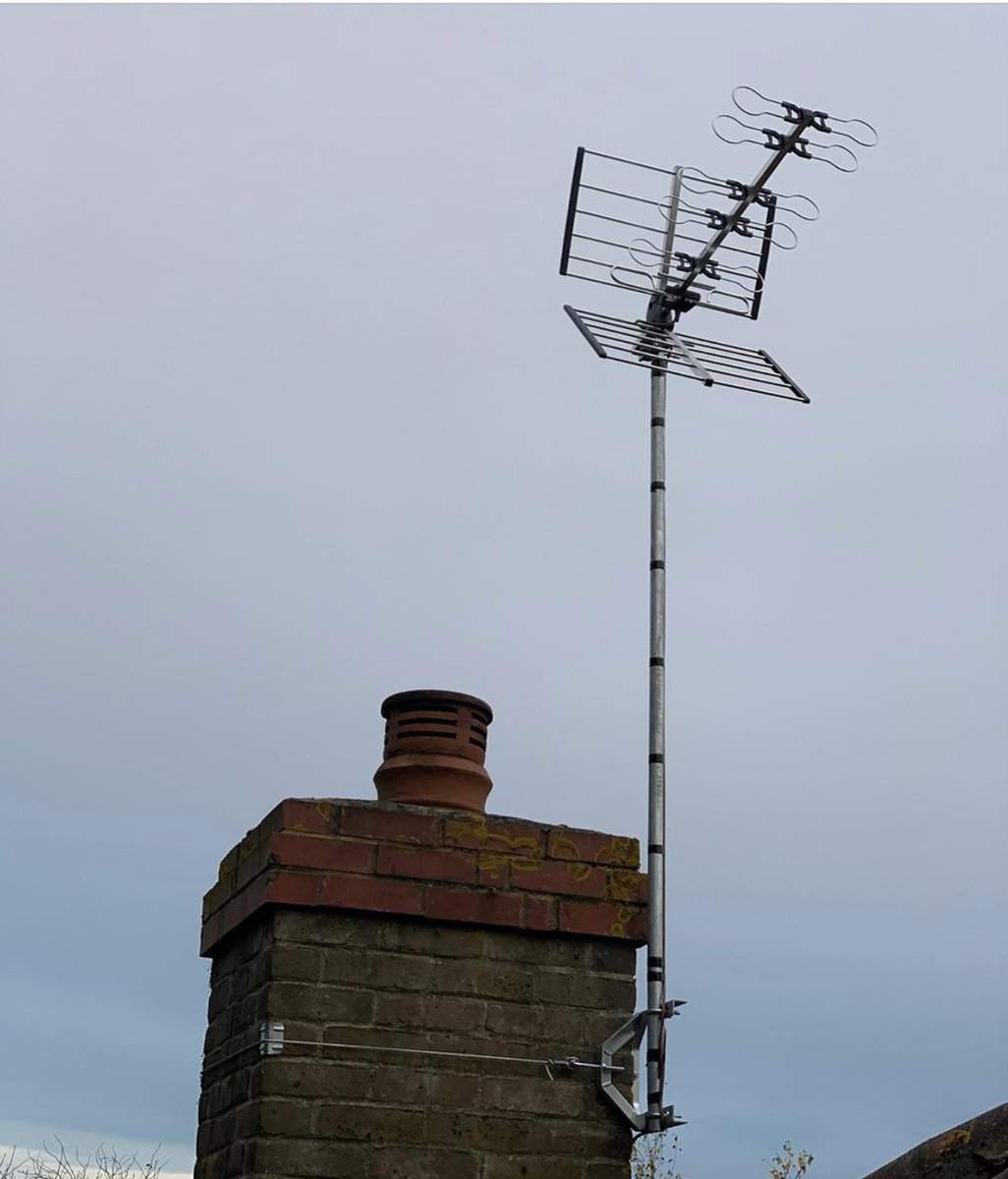 ORFIntegration's tweet photo. ORF Digital Carry out Digital Aerial installations across the south east we understand that no home is the same and tailor each install to you needs. #tvaerial #aerialinstallers #satellitetv #sky #skyq #digitaltv #smarthome  #smartdevices #audiovisual #av #fixmywifi #homecinema https://t.co/M7fVCMSZsc