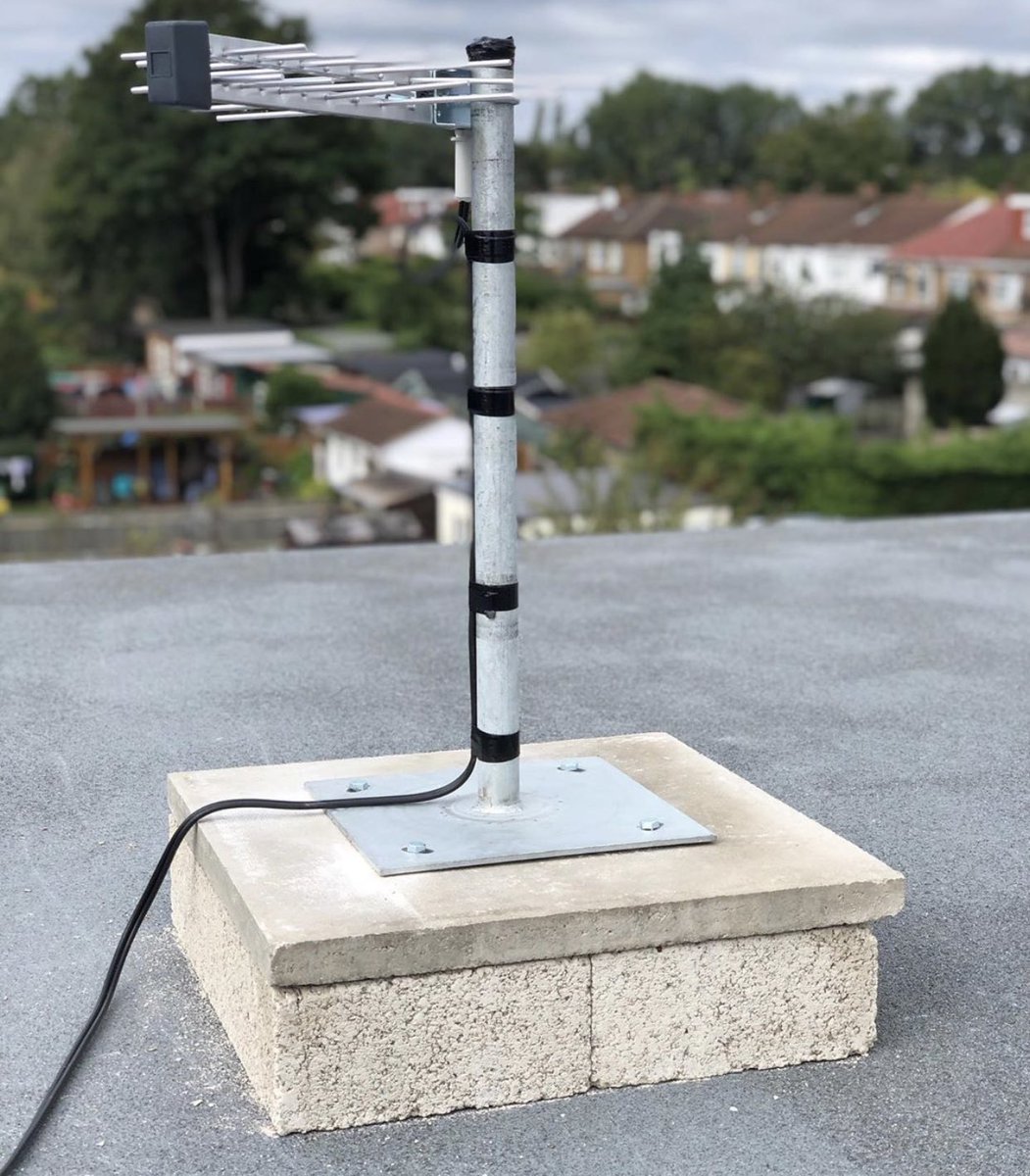 ORFIntegration's tweet photo. ORF Digital Carry out Digital Aerial installations across the south east we understand that no home is the same and tailor each install to you needs. #tvaerial #aerialinstallers #satellitetv #sky #skyq #digitaltv #smarthome  #smartdevices #audiovisual #av #fixmywifi #homecinema https://t.co/M7fVCMSZsc