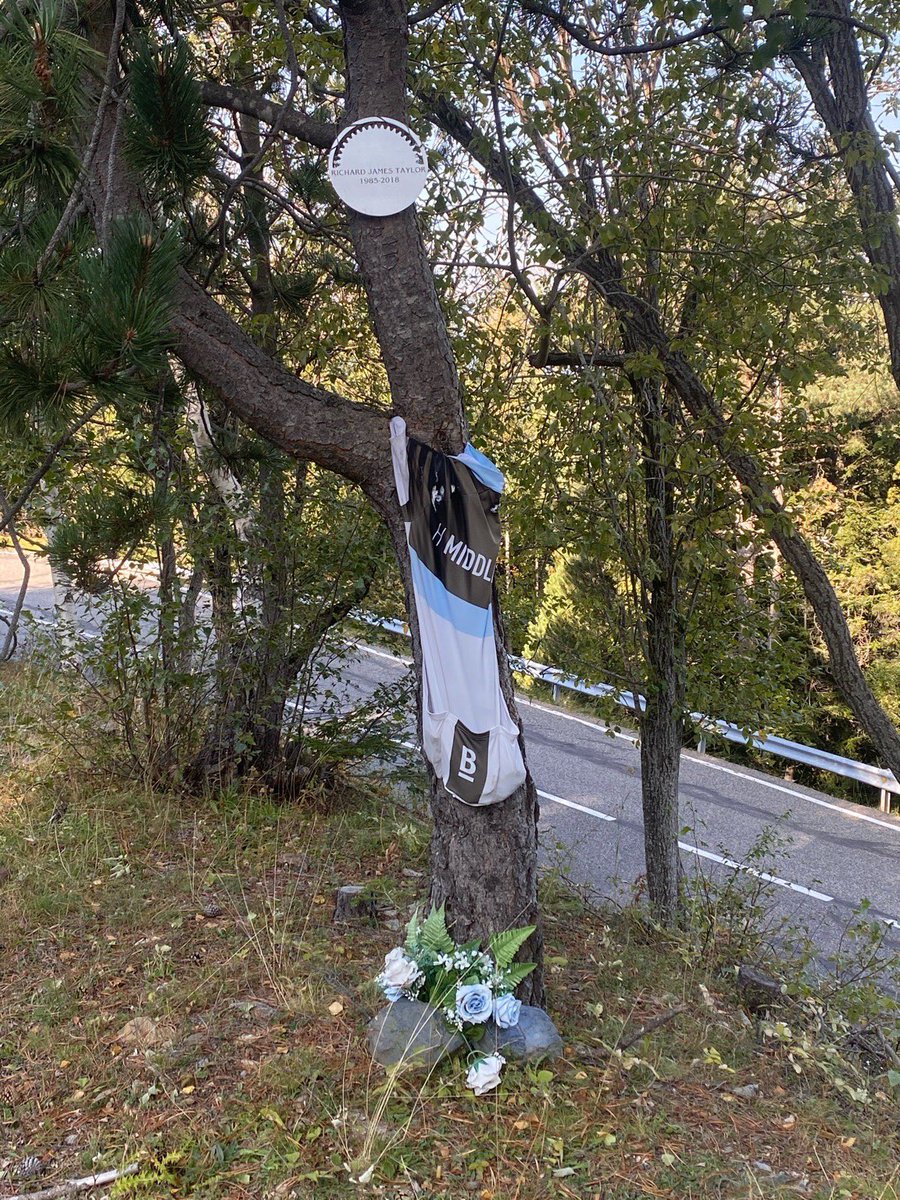 <a href="/JackieTaylor32/">Jackie Taylor 💙</a> <a href="/INEOSGrenadiers/">INEOS Grenadiers</a> <a href="/Pinarello_com/">Pinarello</a> <a href="/t4ntrick85/">Richard Taylor</a> 💙