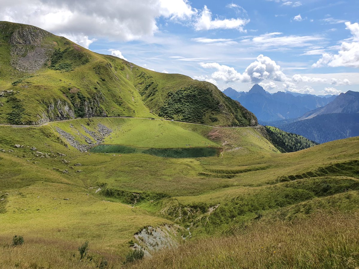 aggynomadi's tweet photo. ⛰️🏃#Friuli A piedi nella Carnia
🔗https://t.co/tdLqABBaMj
#escursionismo #trekking #fvg #viaggi #viaggiare #montagna #viaggio #alpi #carnia #Turismo #vacanza #natura #vacanze #theitaliansoothie #alpi #carniche #Travel #Alps #natura #camminare #viaggiatori #Panorama #travelblog https://t.co/INUQEoKxqL