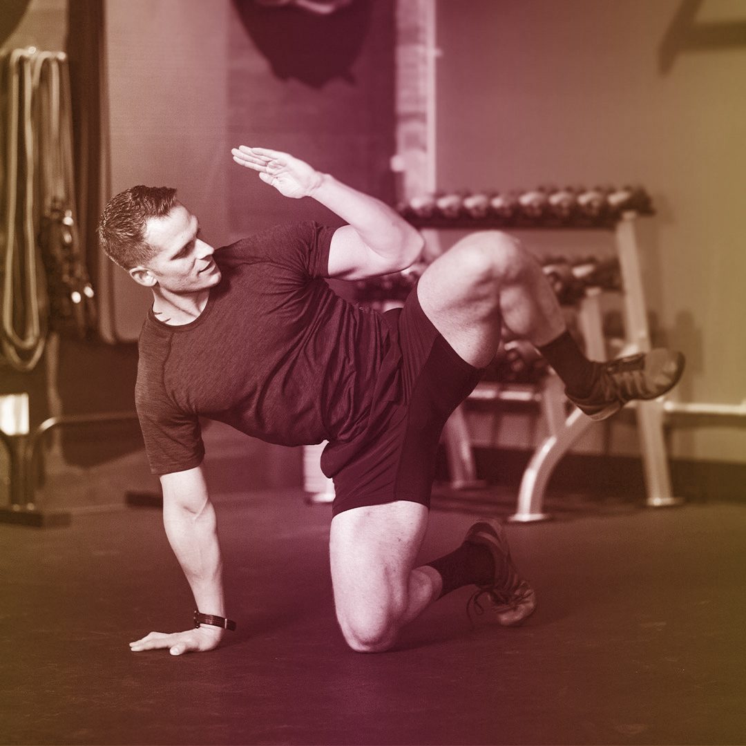 HealthScopeMag's tweet image. It’s #WorkoutWednesday! Follow along with Kyle House to do some Side Plank Crunches! 𝐓𝐡𝐞 𝐫𝐞𝐬𝐭 𝐨𝐟 𝐭𝐡𝐞 𝐰𝐨𝐫𝐤𝐨𝐮𝐭 ➡️ bit.ly/WorkoutWithKyl…
#healthscope #moveoftheweek #sceniccitymags #fitspo #gymlife