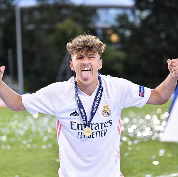 Real Madrid Castilla Stats on Twitter: "OFFICIAL: Young and exciting striker Pablo Rodríguez has left Real Madrid to permanently join Italian side Lecce. A really baffling transfer... Good luck, @pabloord9! #RealMadridCastilla… https://t.co/0V29MHx6d9"