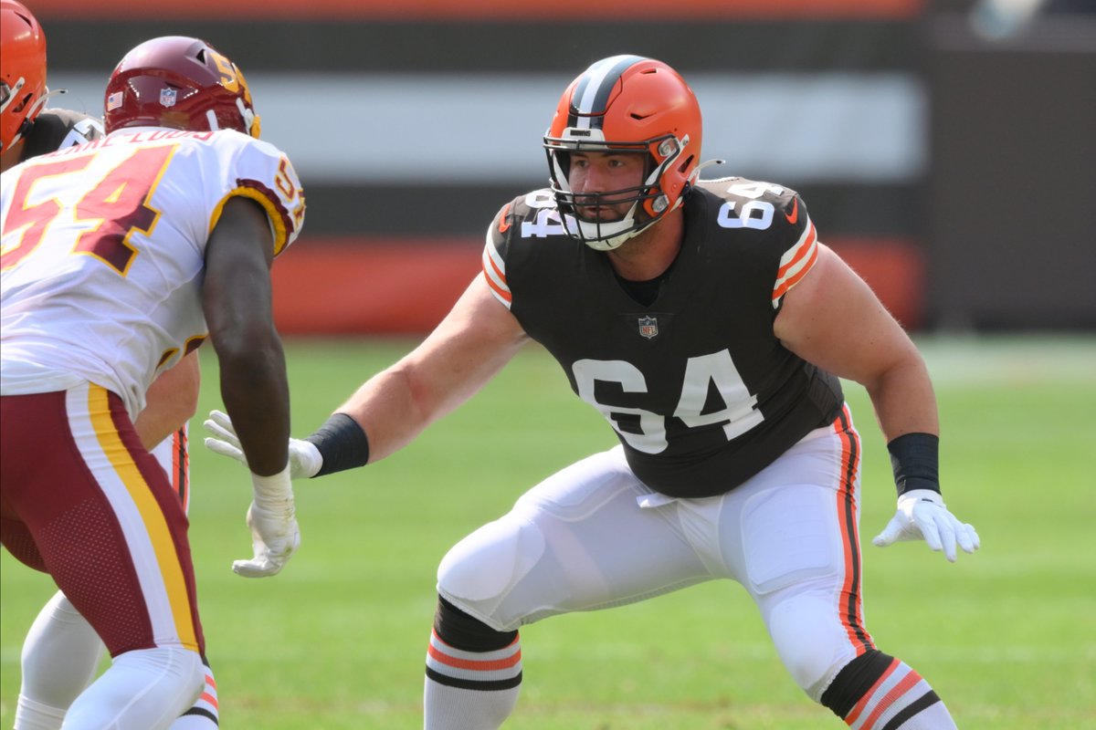 NFLPA (@nflpa) on Twitter photo "Whenever I practiced on an artificial field surface, my joints felt noticeably stiffer the next day. The unforgiving nature of artificial turf compounds the grind on the body we already bear from playing a contact sport." - President <a href="/JCTretter/">JC Tretter</a>
đź”—: bit.ly/33gv8TW "Whenever I practiced on an artificial field surface, my joints felt noticeably stiffer the next day. The unforgiving nature of artificial turf compounds the grind on the body we already bear from playing a contact sport." - President <a href="/JCTretter/">JC Tretter</a>
đź”—: bit.ly/33gv8TW