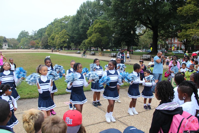  #WalktoSchoolDay 2012 shined with  @JOWilsonDC cheerleaders!  https://twitter.com/W6PSPO/status/253485339539292161?s=20