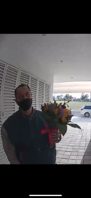 EST&Aacute;S PERSONAS SE METIERON A ROBAR A MI CASAEN QUERETARO POR FAVOR COMPARTAN PARA ENCONTRARLOS @PanchDominguez