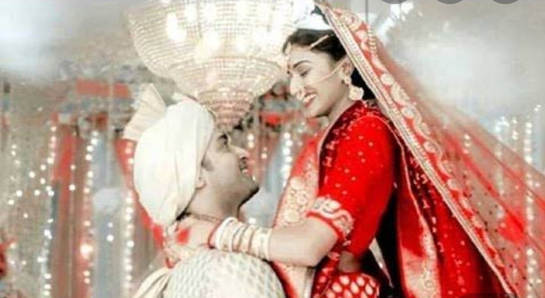 NabilaKhawaja's tweet photo. #4YrsOfDevakshiKiShaadi
Not every marriage is perfect but when u try and put in the effort to make it work not only for yourself but for everyone else might not be a perfect marriage but definitely a happy marriage &amp; #Devakshi makes a happy marriage @Shaheer_S #ShaheerSheikh https://t.co/yj3qwYjJqu
