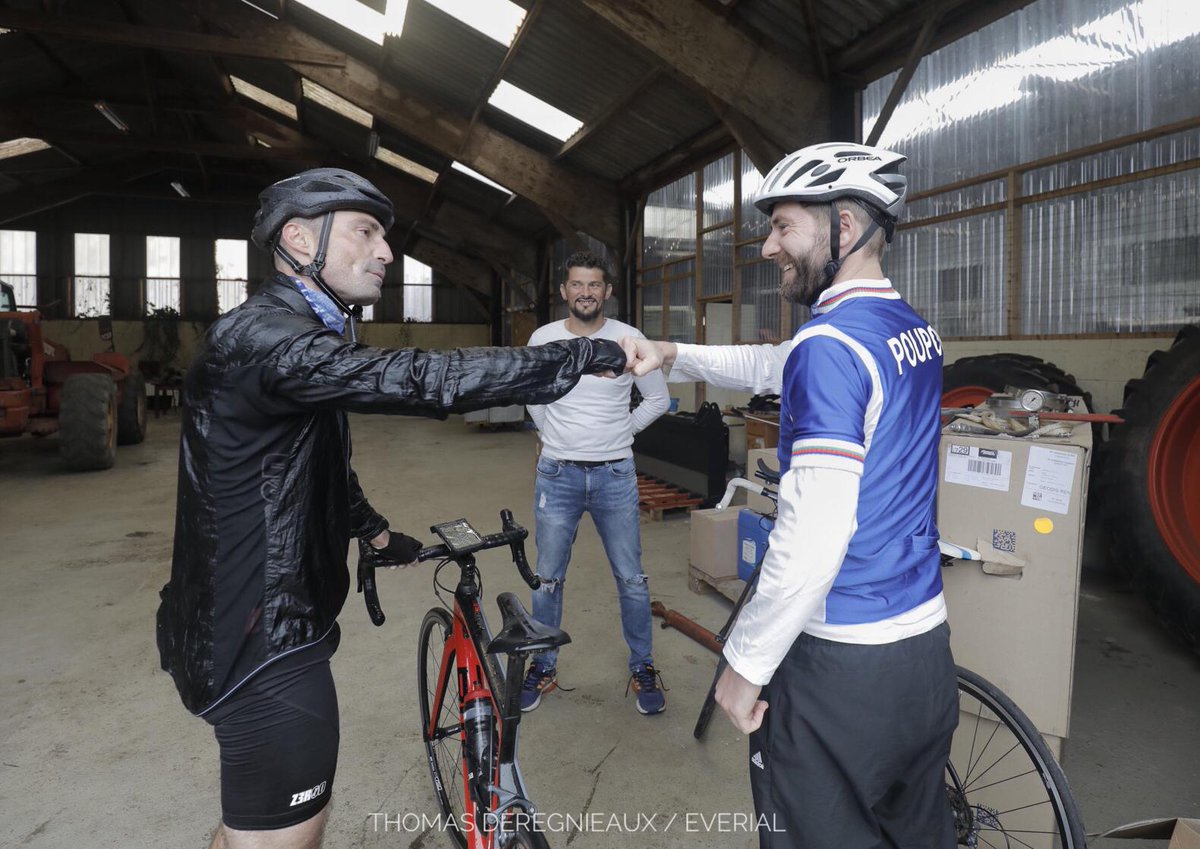 [TEAM <a href="/Groupe_EVERIAL/">EVERIAL</a> WALLABY]

Après avoir roulé 90km ... sous la pluie 💪🌧  Pierre-Marie prend le relai et file à vive allure ! Encore 90km à parcourir avant d'entamer la partie course à pieds. Le rythme est bon, bonne continuation ! 

📷 Thomas Deregnieaux