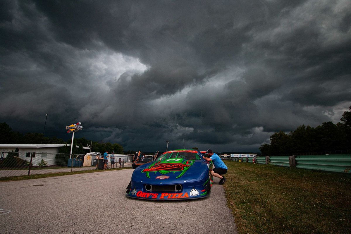 racedayphotog's tweet photo. Road America storms. © 2020 Rick Pfrang 🙃 #RoadAmerica #storm #chasing #rain #impendingdoom #2020 #orvs #pizzaking #signcountry #motorsports https://t.co/QQFlNyvXse