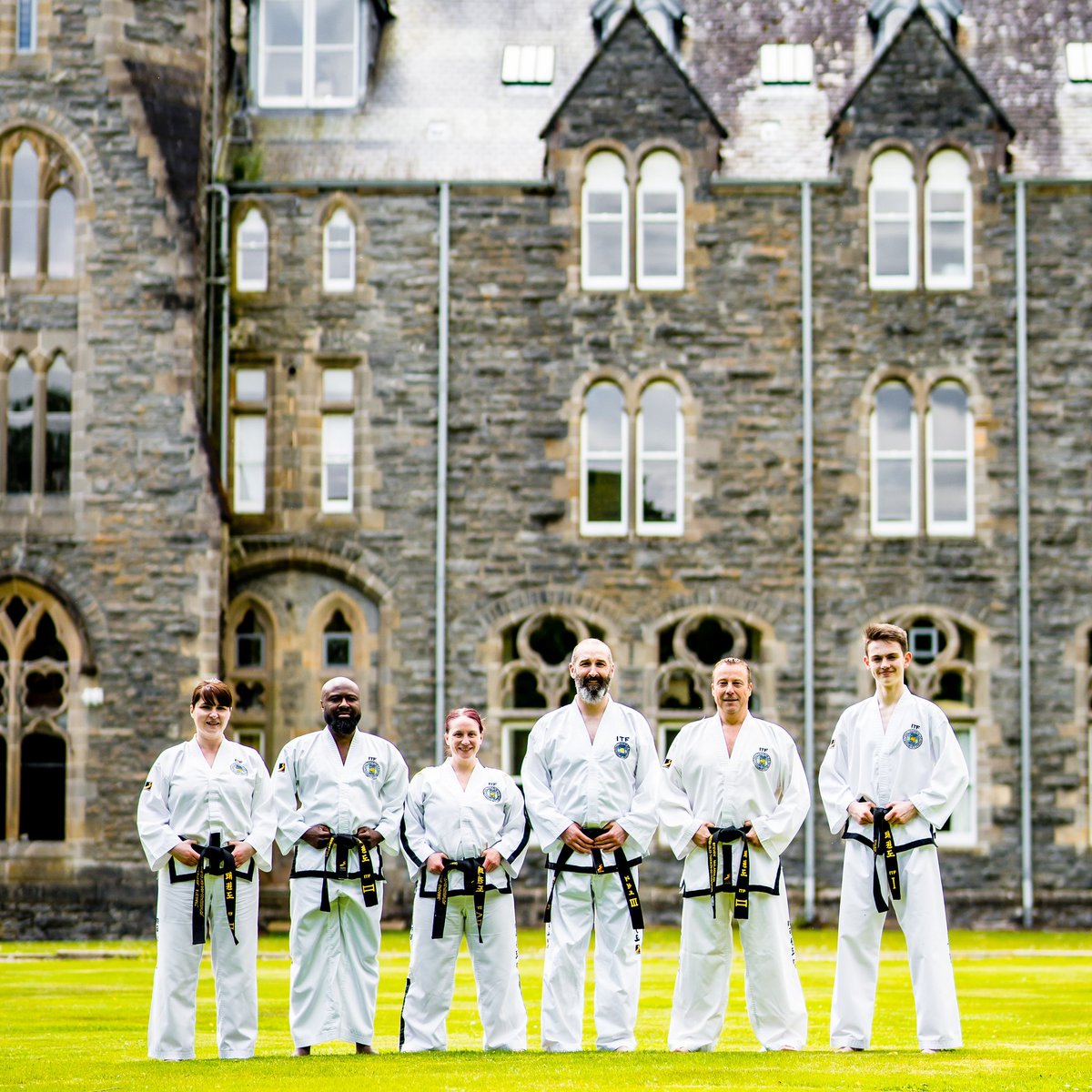 CctkdS's tweet image. Class is on tonight at Dores Village from 6pm and then 7pm. To book your place click on the link...👊🥋💪

eventbrite.co.uk/e/taekwon-do-c…