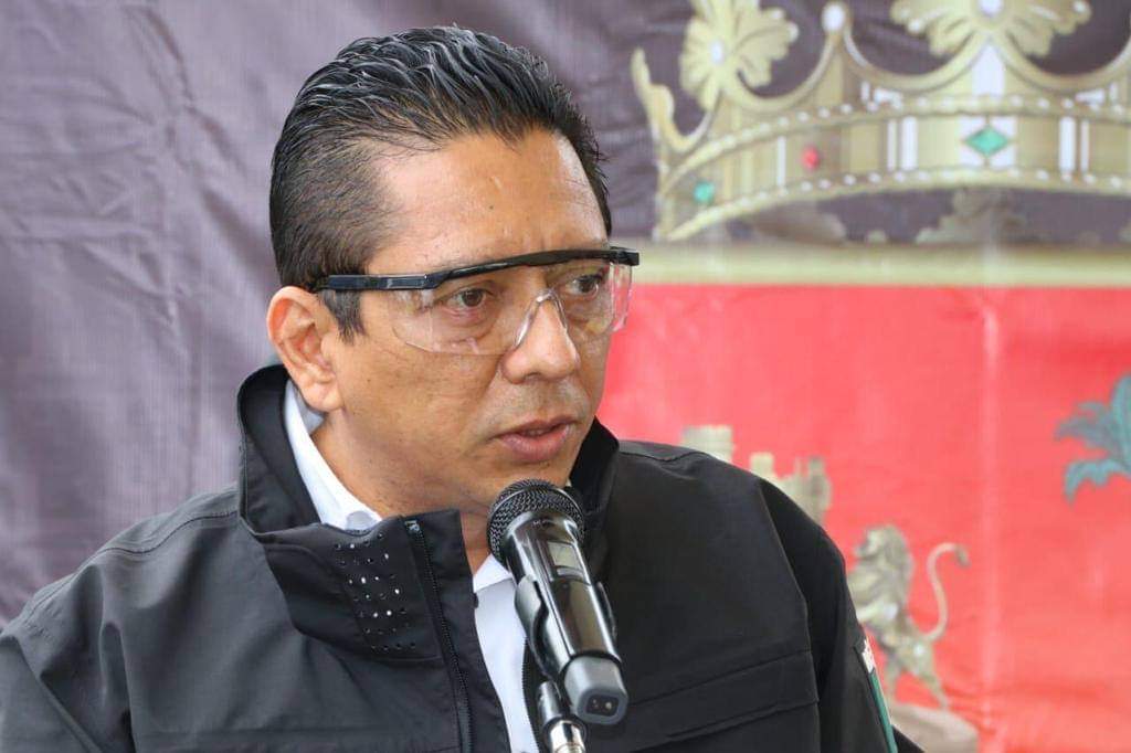 UltimatumMx's tweet photo. #ULTIMAHORA

Llama #fiscal a garantizar la seguridad en #Municipios

@JorgeLlavenAbar supervisó la operatividad del #CentrodeVideovigilancia y encabezó la entrega de #Equipamiento
👉🏼 https://t.co/yeJs0qgsq8 https://t.co/VN9H5V8AR6