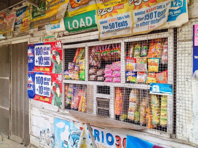 Early business:He went from buying variety of stuff from what we call in our country “divisoria” and sells it in their mini “sari-sari store” along with his father.Sari sari store is like a go to store for neighborhoods. It looks like this: