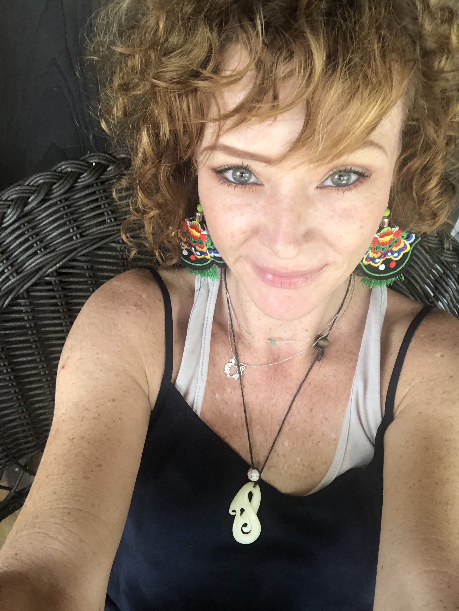 TW Pornstars - Audrey Hollander. Twitter. Have a beautiful day! 💜💛💚 ️💙