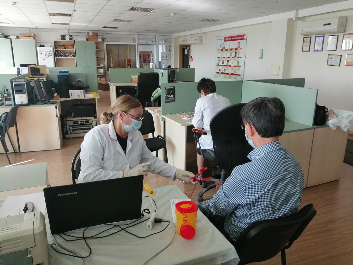 samocmp's tweet photo. В Самарской газете состоялась пресс-конференция, посвященная Всемирному Дню сердца. В мероприятии приняли участие эксперты СОЦМП и СОККД. Особое внимание было уделено вопросам профилактики болезней сердца. Все участники прошли экспресс обследование в центре здоровья СОЦМП. https://t.co/3zRutoSFd5
