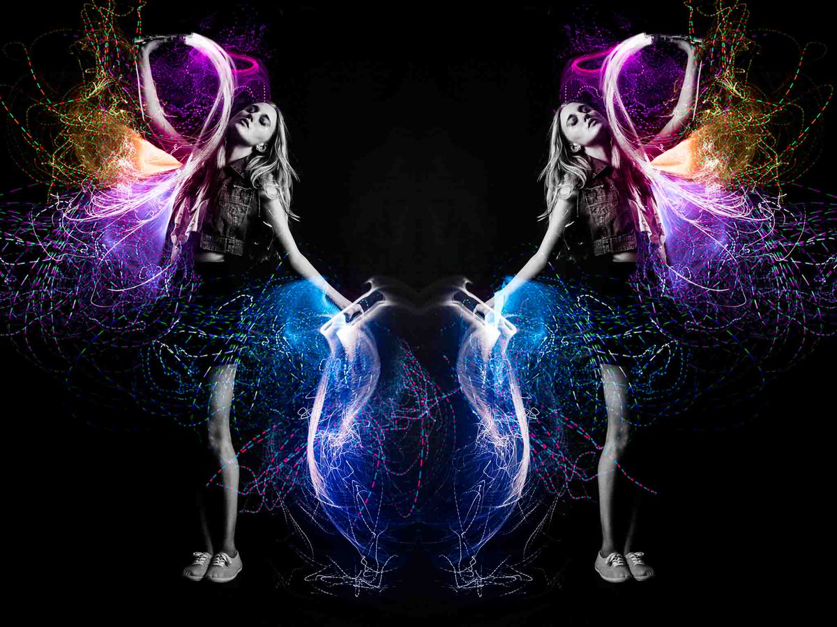 PapallonaCircus's tweet image. 💥¿Conoces a #FiberFlies?💥

✨ Son unos látigos con luces de fibra que harán tu espectáculo de cualquier tipo de expresión corporal inolvidable. 

🌟 ¡Baila, haz acrobacias o malabares, con Fiber Flies cualquier #movimiento se convierte en arte espacial!

🛒 @PapallonaCircus 🦋