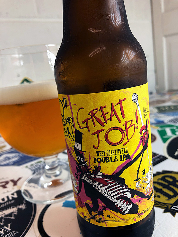 Great Job keeps it old school for <a href="/FlyingDog/">Flying Dog Brewery</a> 30th anniversary with a pungent hop profile and deceptive balance.

thebarleyblog.com/2020/flying-do…