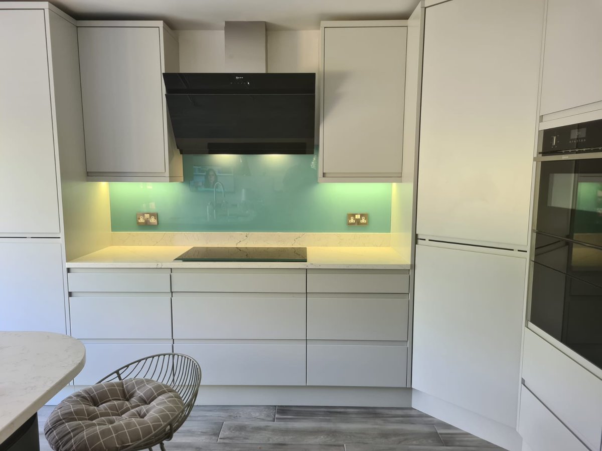 Check out this gorgeous baby blue splasback pairing perfectly with this clients white kitchen.😍 Kitchen goals?! #Fleet #Hampshire