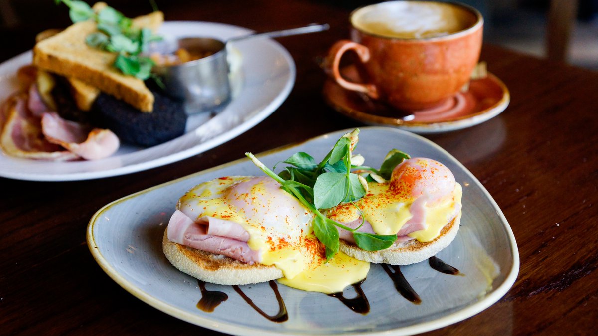 Old Loans Inn tweet media