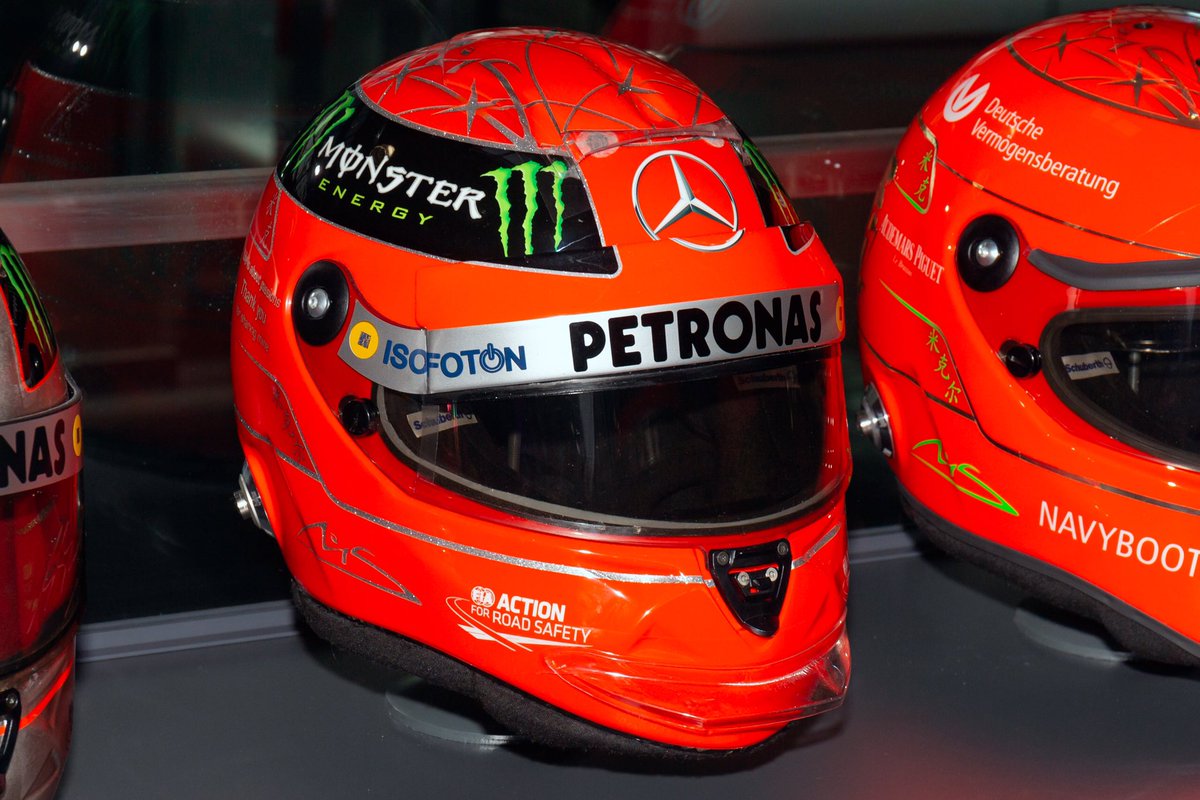 Deepening: Special Helmet for Last Race “Life is about passions Thank you for sharing mine”

2012 Interlagos 

#KeepFightingMichael
#KeepFighting