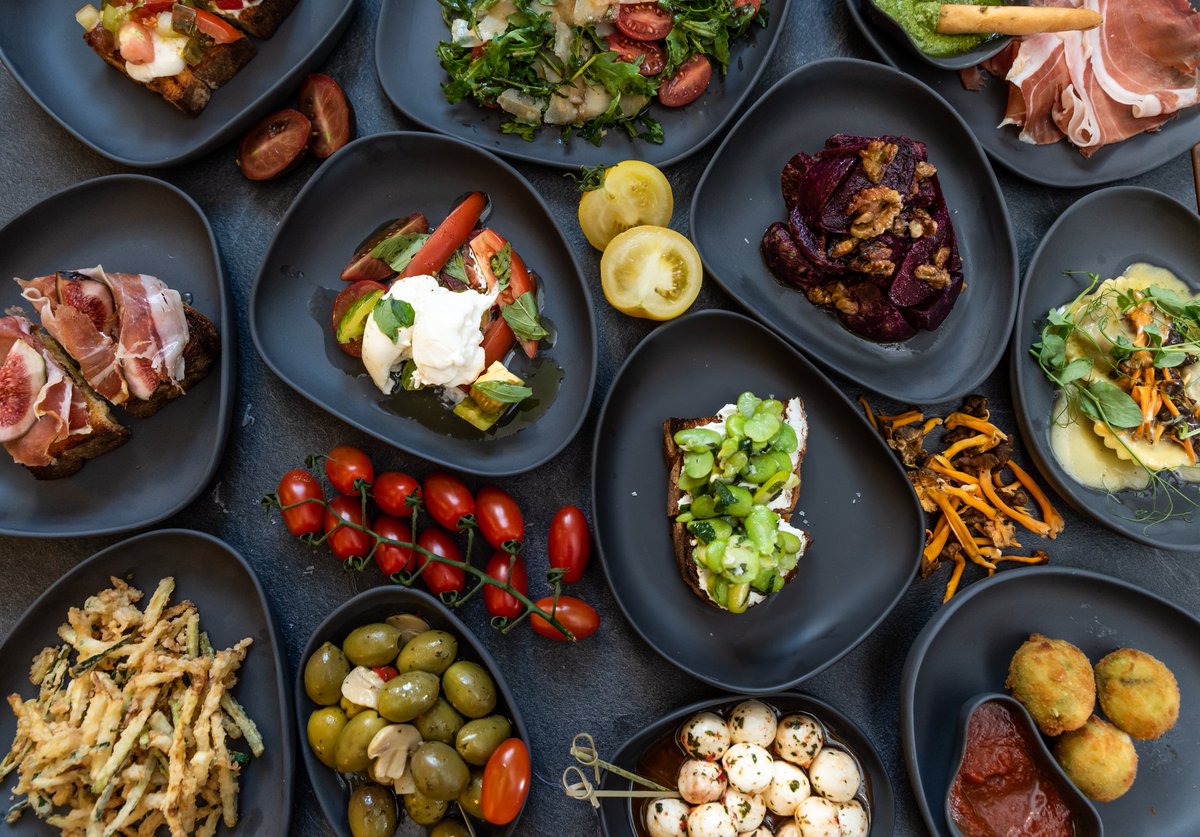 Cicchetti heaven! 😋
Don't forget, we are now on Deliveroo and you can get all of your favourite WestRoom dishes for delivery straight to your door.
deliveroo.co.uk…/dean-villa…/the-westroom-edinburgh