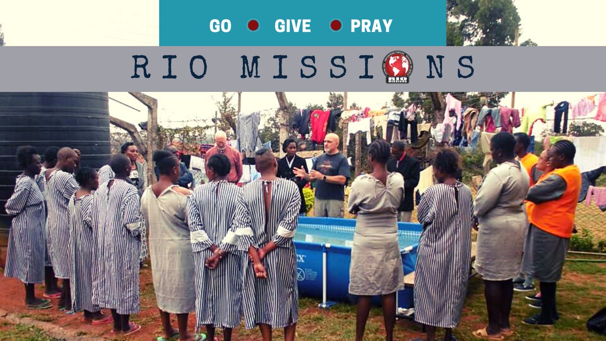 RIOmissionsorg's tweet photo. When you have new disciples wanting to be baptized you find a way to make it happen!
@cogwm @Ronniehepperly
#morethan20years #baptizethem #Jesussaidgo https://t.co/z59V25A40b