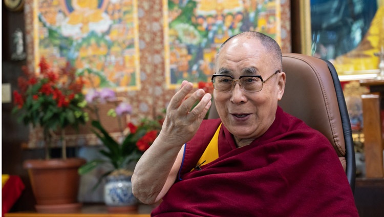 Sua Santità il Dalai Lama terrà una lezione di tre giorni sull'Essenza della Vera Eloquenza di Tsongkapa e sull'Entrare nella Via di Mezzo di Chandrakirti (uma jukpa) nelle mattine del 2, 3 e 4 ottobre 2020 su richiesta dei taiwanesi. Info: facebook.com/events/3344589…
#dalailama