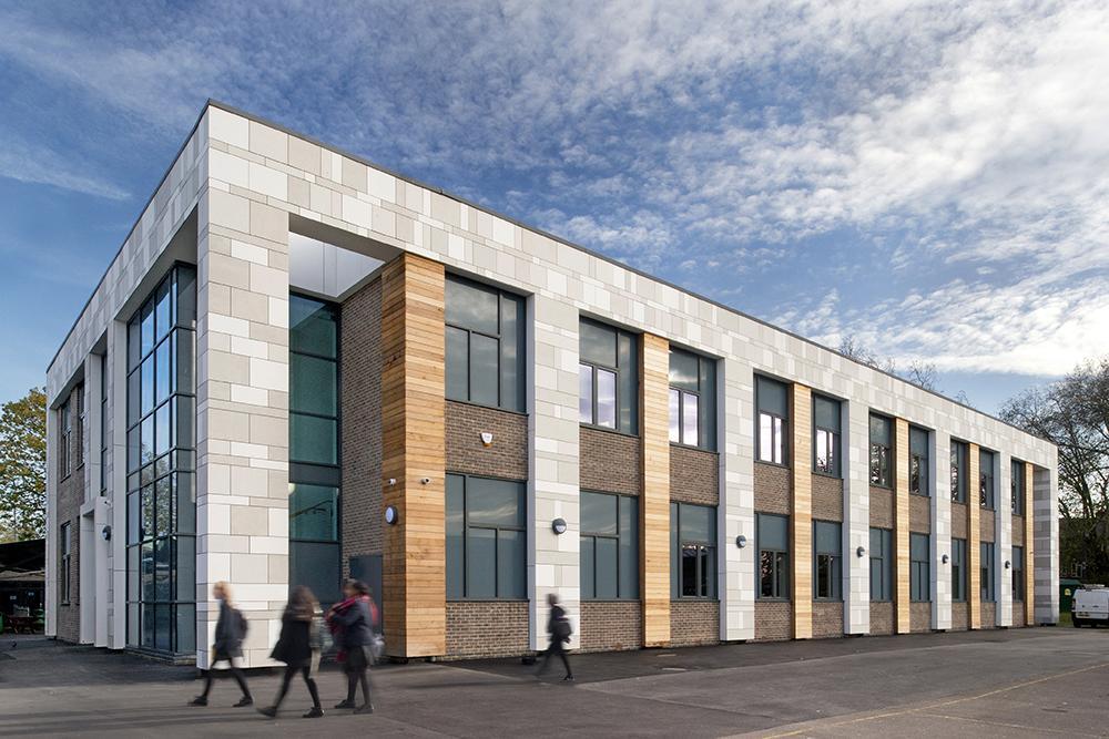 equitoneuk's tweet image. Pick Everard architects selected three EQUITONE [tectiva] colours to achieve this beautiful façade design at Chiswick School.

Click here 📲equit.one/tectiva-projec… to request your EQUITONE [tectiva] sample.

#equitoneuk #equitone #fibrecement #facades #architecture