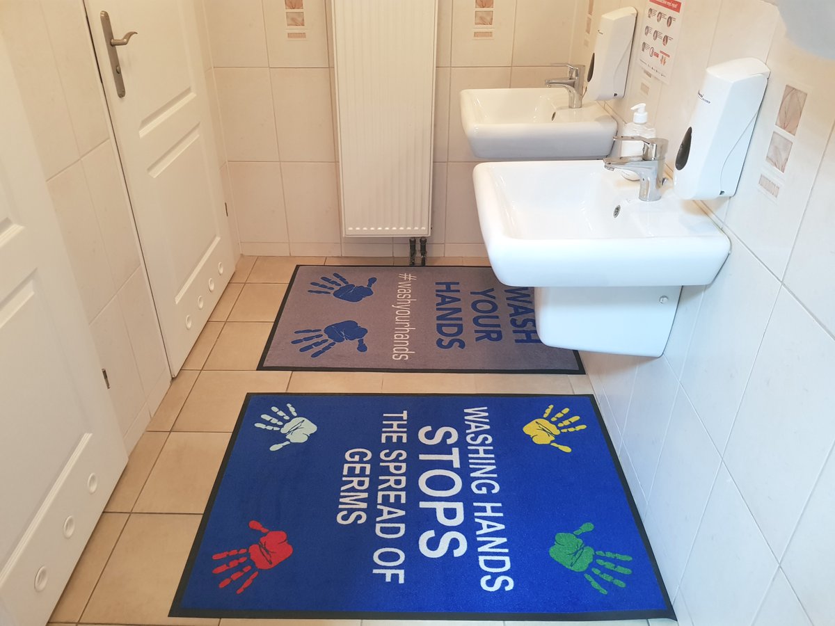 AbsoluteHygiene's tweet image. Message matting is a gentle reminder to staff and visitors. Keeping hands clean is a small but essential step that keeps everyone safe ✨✨