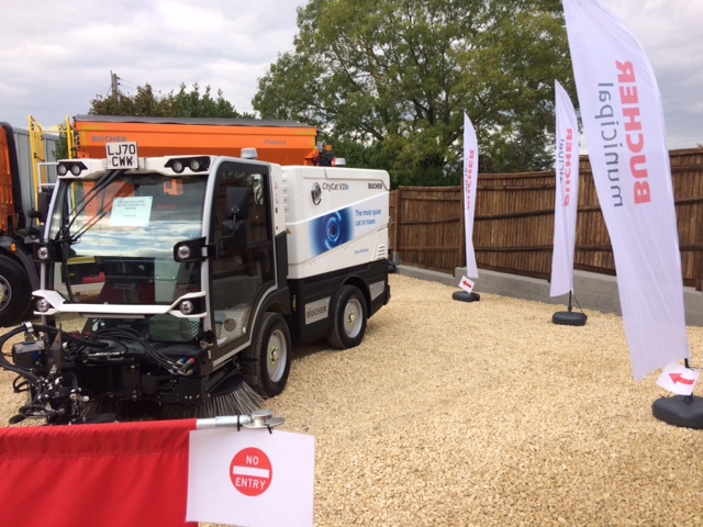 We are pleased to be exhibiting at EMOSS Launch Day. Showcasing our broad range of all-electric vehicles. Demonstrating the power, reliability and efficiency electricity delivers to the municipal industry and how this benefits the operators, contractors and the wider community.